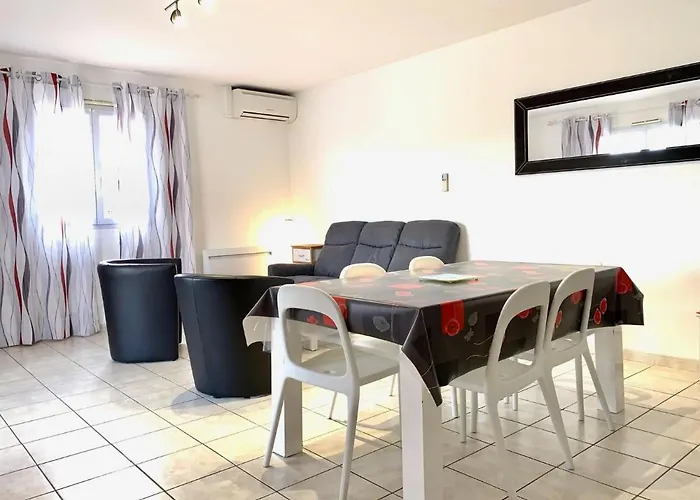 Maison Climatisee A Avec Jardin Et Parking Privatif - Fr-1-604-19 *